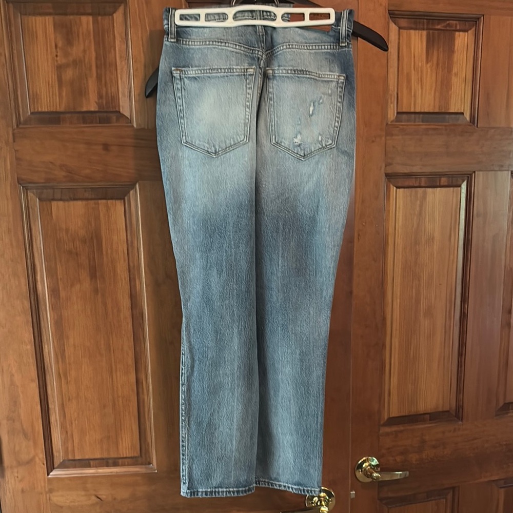 Lucky Brand Straight Leg Blue Jeans with Modern Distressing - Picture 7 of 11